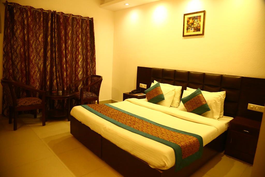 نيودلهي Hotel Smart Inn 2 المظهر الخارجي الصورة