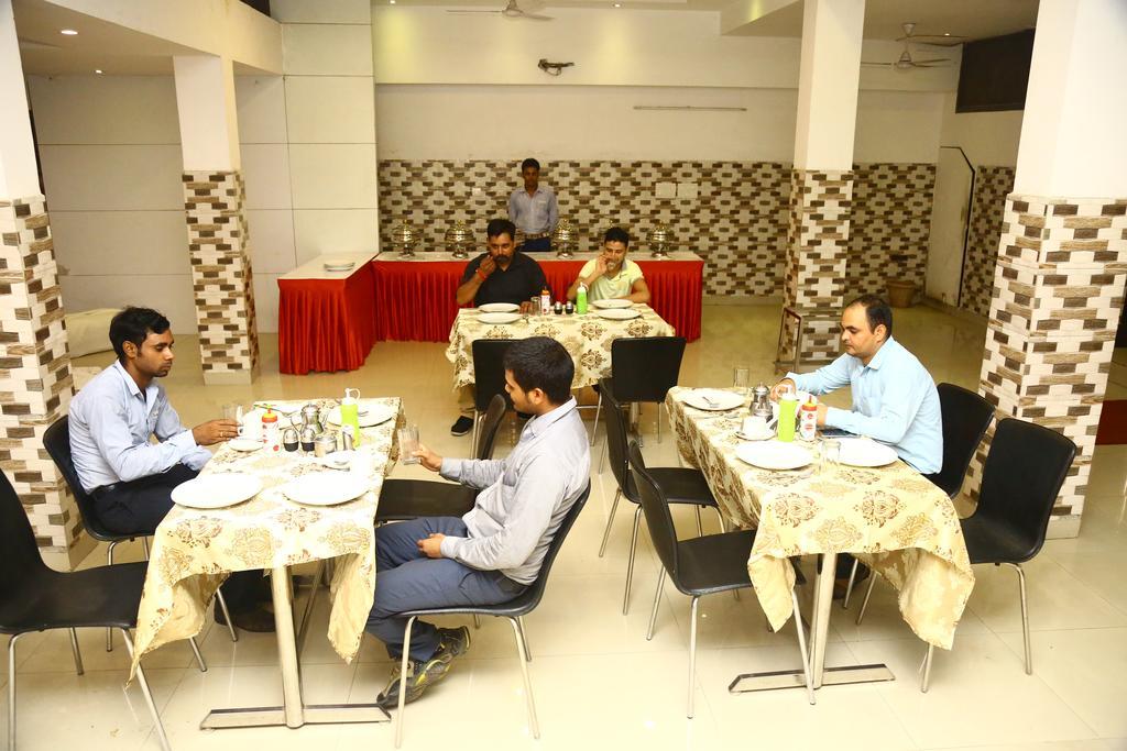 نيودلهي Hotel Smart Inn 2 المظهر الخارجي الصورة
