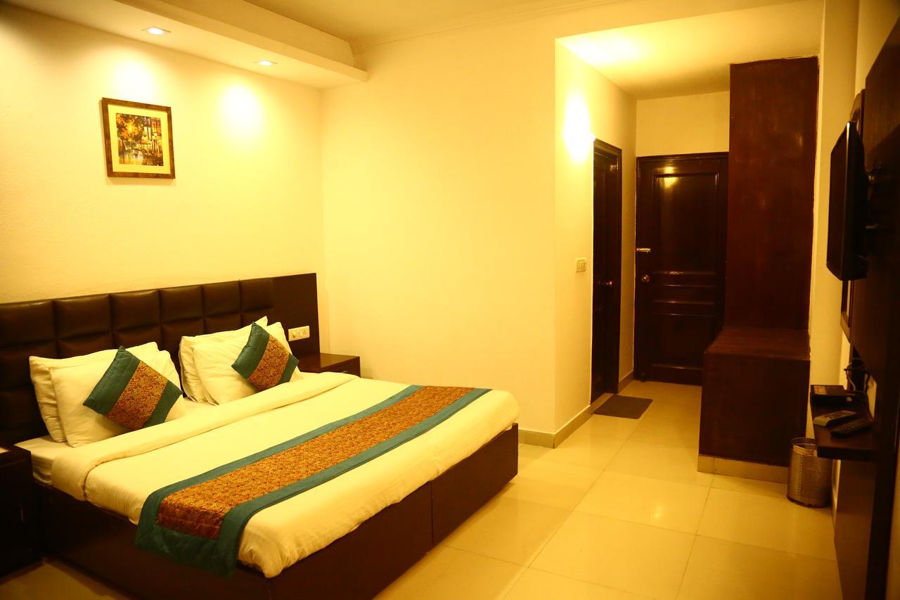 نيودلهي Hotel Smart Inn 2 المظهر الخارجي الصورة