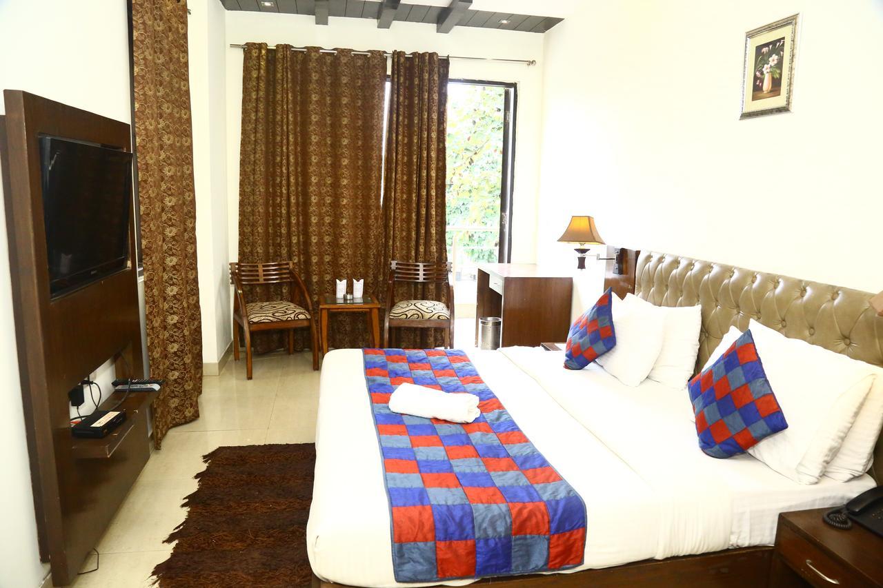 نيودلهي Hotel Smart Inn 2 المظهر الخارجي الصورة
